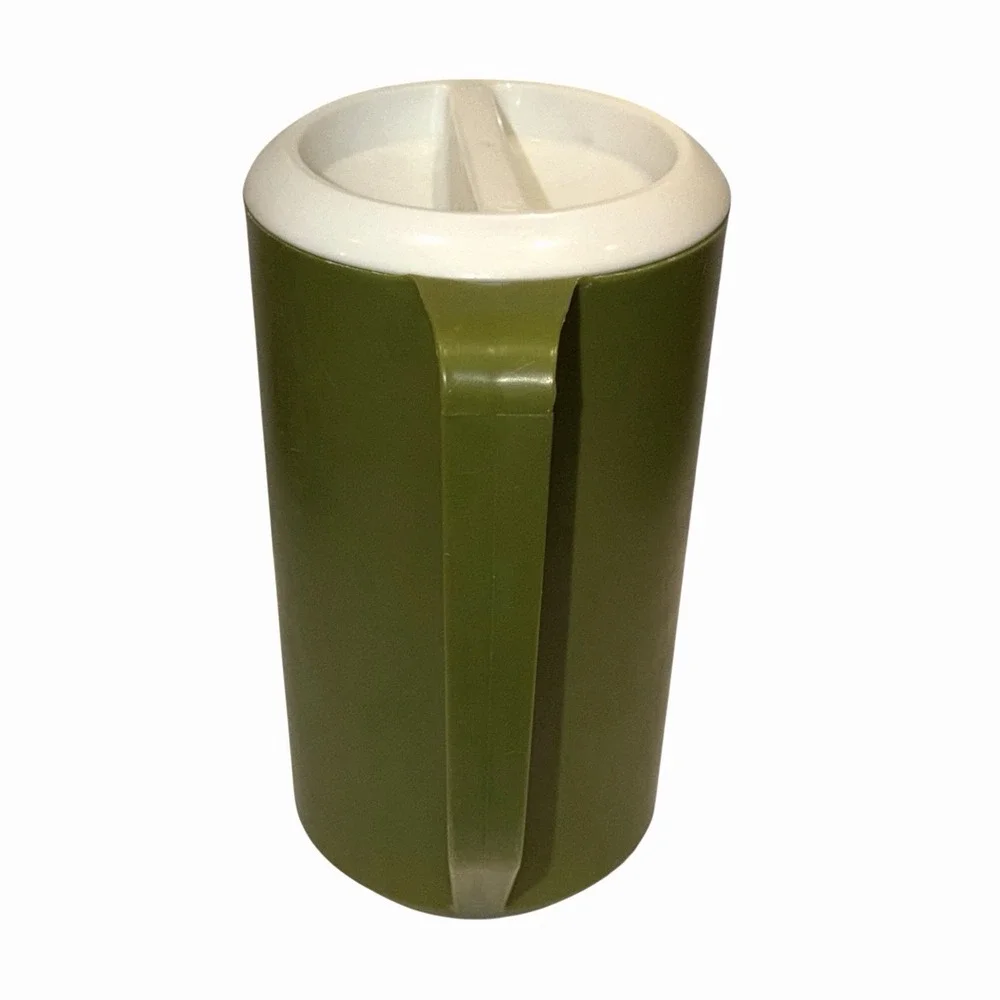 Rubbermaid states or